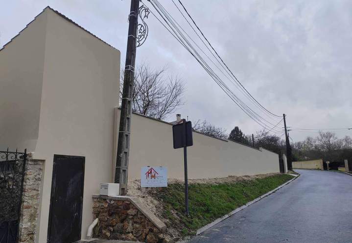 Nous valorisons votre bâtiment grâce au ravalement de façade.