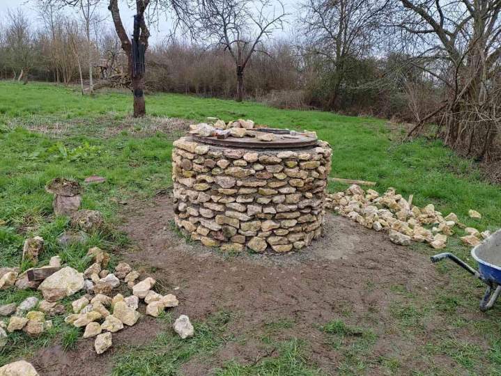Travaux de rénovation puit La Ferté-Gaucher